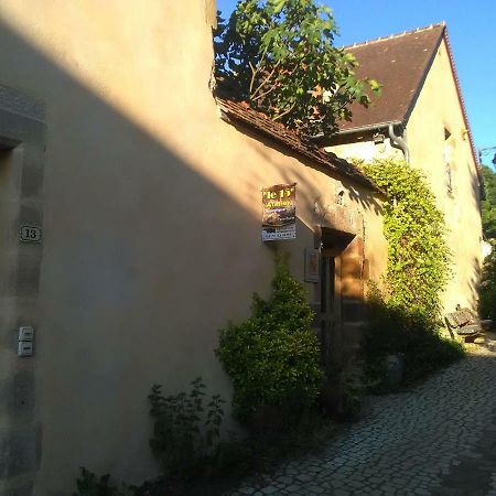 L'Atelier Du Chapeau Rouge Apartment Souvigny Luaran gambar