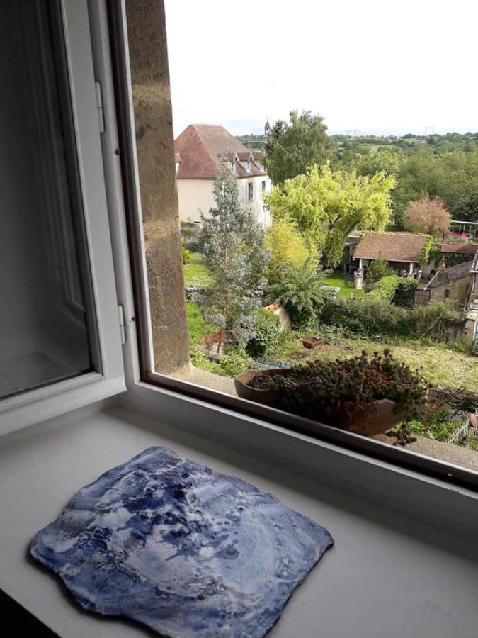L'Atelier Du Chapeau Rouge Apartment Souvigny Luaran gambar